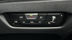 2025 (25) BMW 3 SERIES 320i M Sport 5dr Touring 4618136