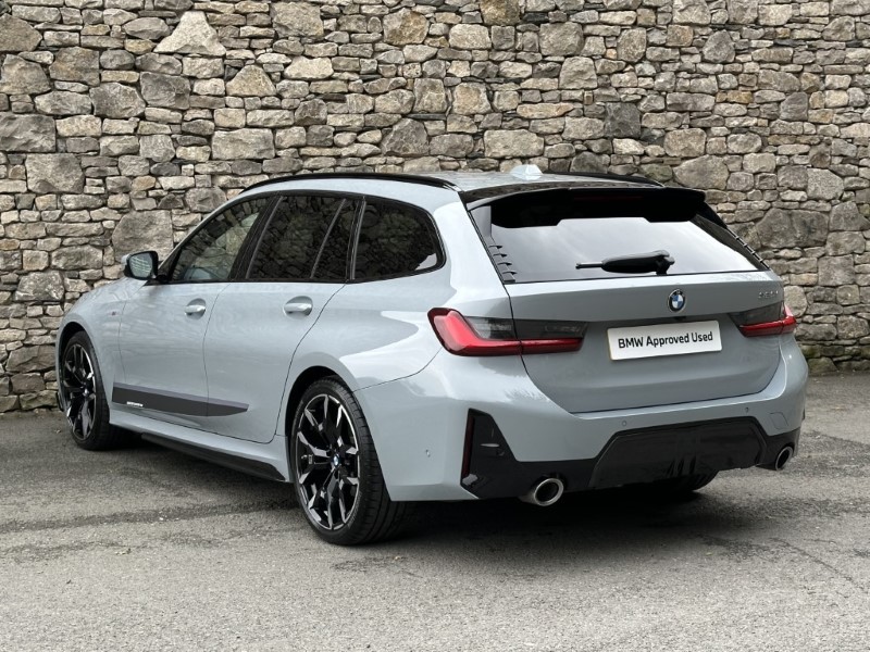 2025 (25) BMW 3 SERIES 320i M Sport 5dr Touring 
