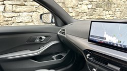 2025 (25) BMW 3 SERIES 320i M Sport 5dr Touring 4618133