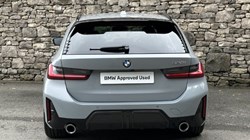 2025 (25) BMW 3 SERIES 320i M Sport 5dr Touring 4618153