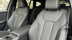 2025 (25) BMW 3 SERIES 320i M Sport 5dr Touring 4618149