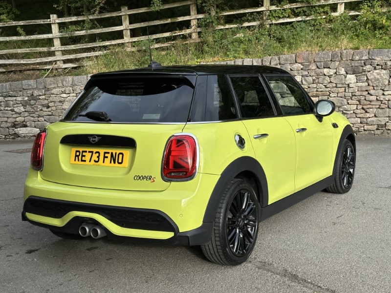 2023 (73) MINI HATCHBACK 2.0 Cooper S Exclusive Premium 5dr Auto 4584887
