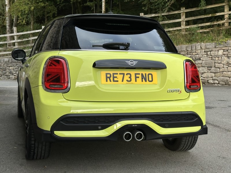 2023 (73) MINI HATCHBACK 2.0 Cooper S Exclusive Premium 5dr Auto 4584843