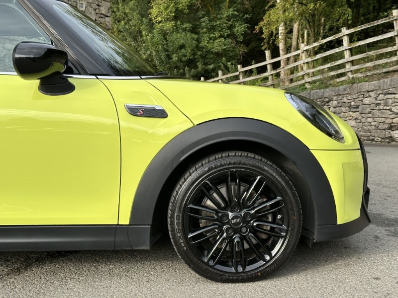 2023 (73) MINI HATCHBACK 2.0 Cooper S Exclusive Premium 5dr Auto 4584885