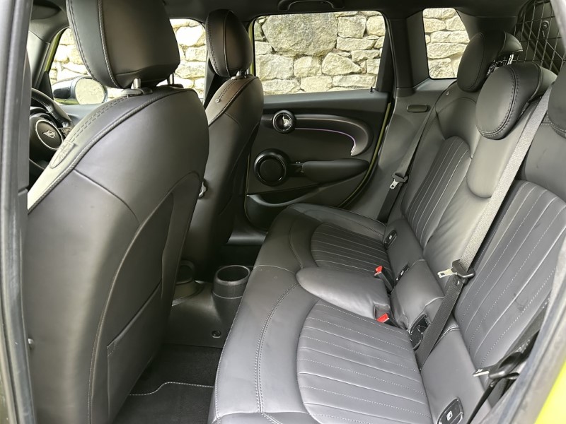 2023 (73) MINI HATCHBACK 2.0 Cooper S Exclusive Premium 5dr Auto 4584852