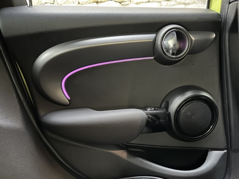 2023 (73) MINI HATCHBACK 2.0 Cooper S Exclusive Premium 5dr Auto 4584825