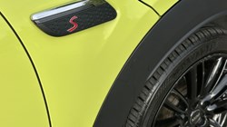 2023 (73) MINI HATCHBACK 2.0 Cooper S Exclusive Premium 5dr Auto 4584886