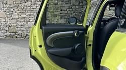 2023 (73) MINI HATCHBACK 2.0 Cooper S Exclusive Premium 5dr Auto 4584867