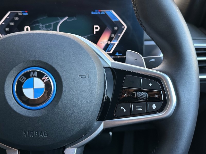 2025 (75) BMW 3 SERIES 330e 22.3 kWh M Sport 4dr Saloon 4911434