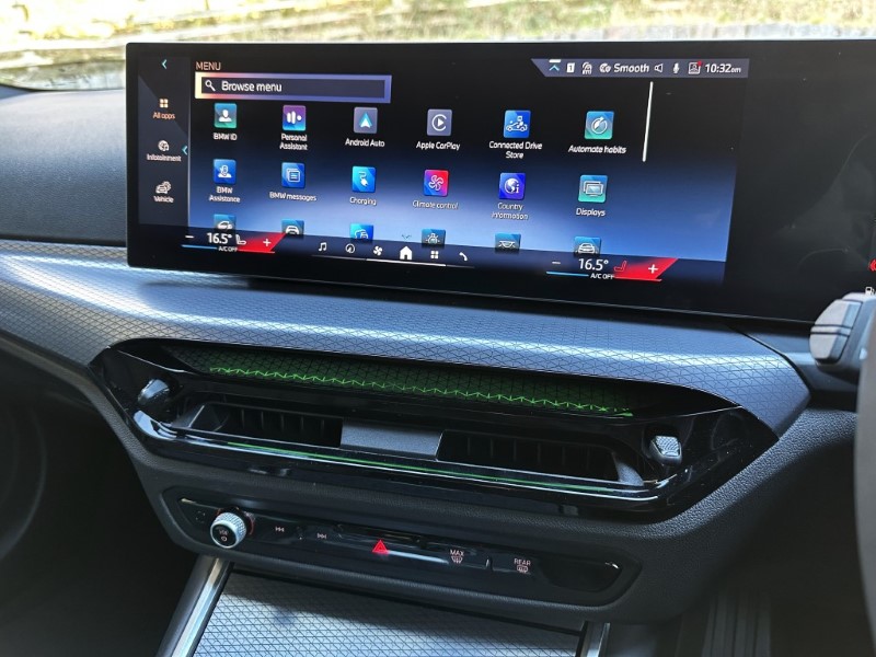 2025 (75) BMW 3 SERIES 330e 22.3 kWh M Sport 4dr Saloon 4911465