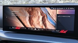 2025 (75) BMW 3 SERIES 330e 22.3 kWh M Sport 4dr Saloon 4911464