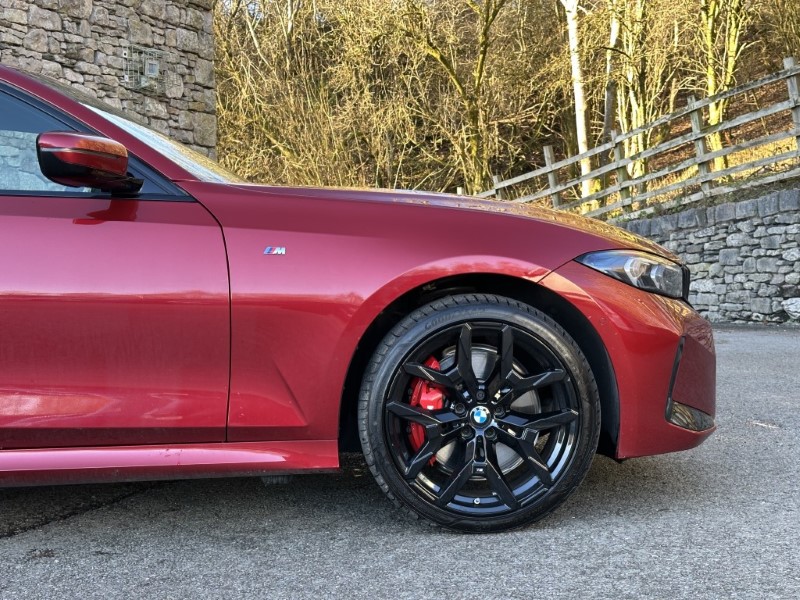 2025 (75) BMW 3 SERIES 330e 22.3 kWh M Sport 4dr Saloon 4911474