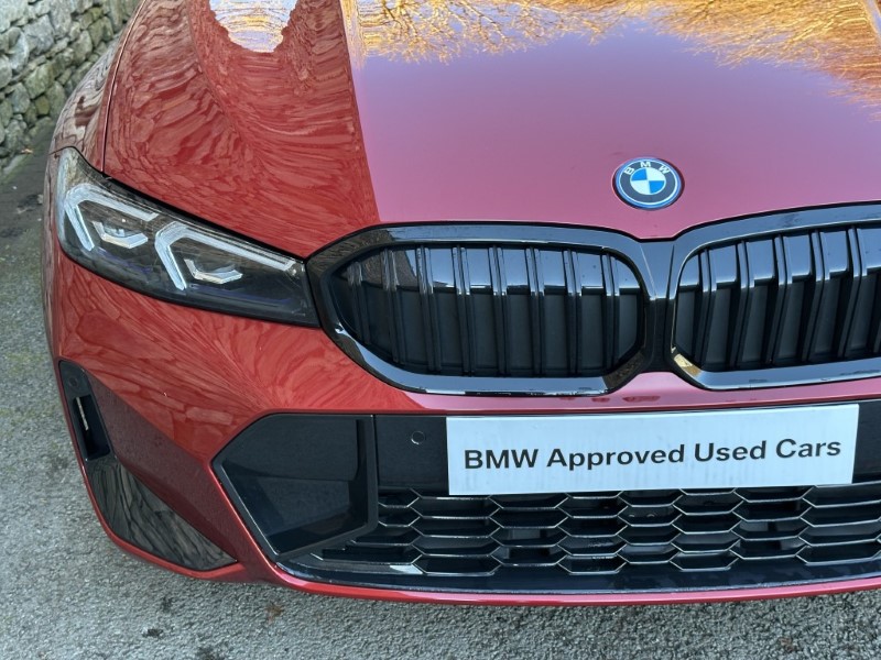 2025 (75) BMW 3 SERIES 330e 22.3 kWh M Sport 4dr Saloon 4911447