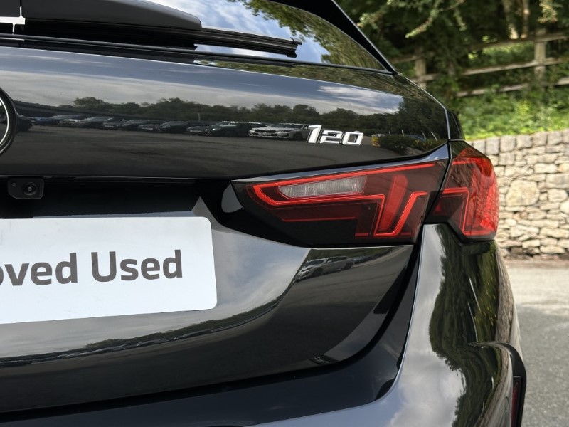 2025 (75) BMW 1 SERIES 120 M Sport 5dr  4602091