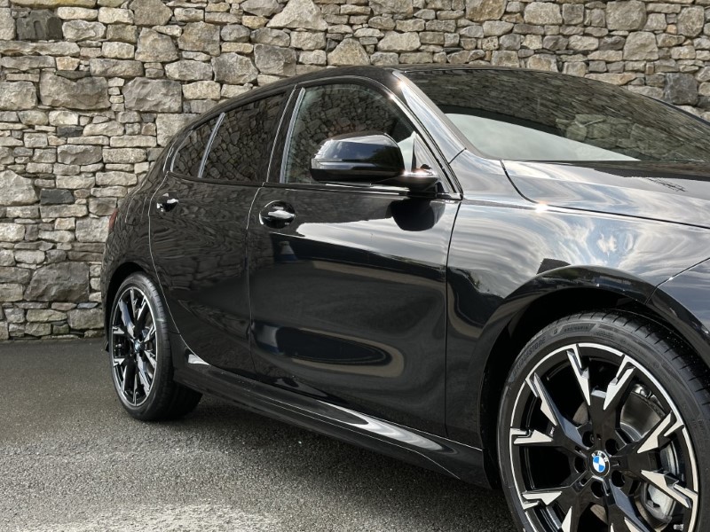 2025 (75) BMW 1 SERIES 120 M Sport 5dr  4602073