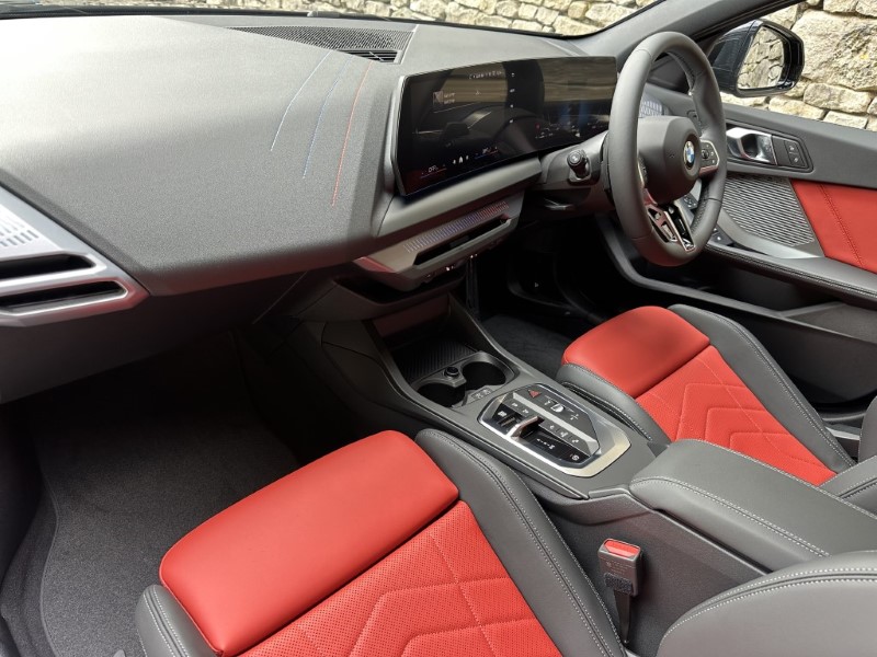 2025 (75) BMW 1 SERIES 120 M Sport 5dr  4602043