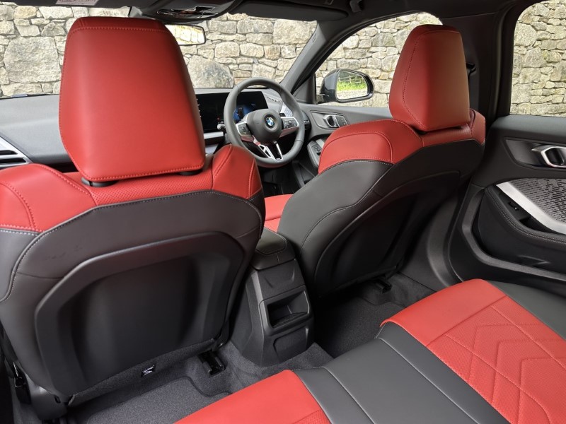 2025 (75) BMW 1 SERIES 120 M Sport 5dr  4602055