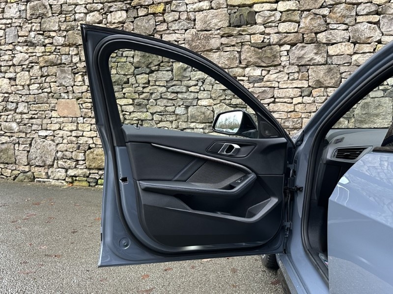 2024 (24) BMW 1 SERIES M135i xDrive 5dr  4888343