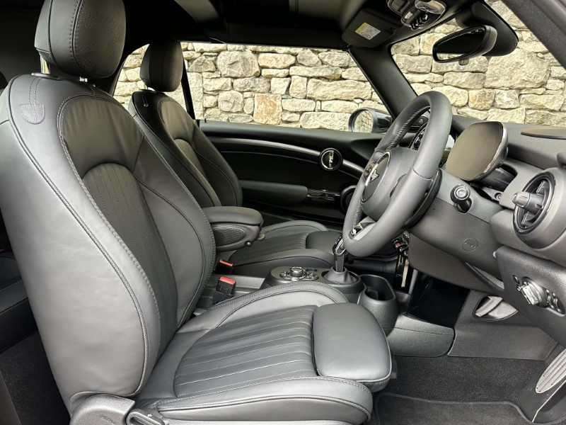 2025 (25) MINI CONVERTIBLE 2.0 John Cooper Works 2dr Auto 4638669