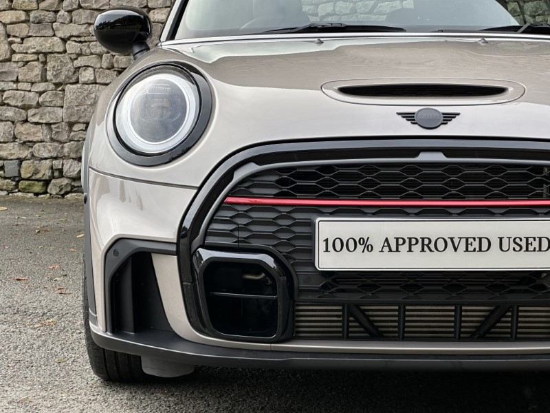 2025 (25) MINI CONVERTIBLE 2.0 John Cooper Works 2dr Auto 4638723