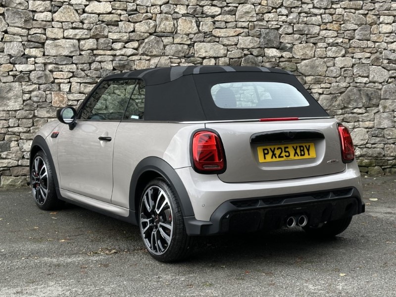 2025 (25) MINI CONVERTIBLE 2.0 John Cooper Works 2dr Auto 4638706