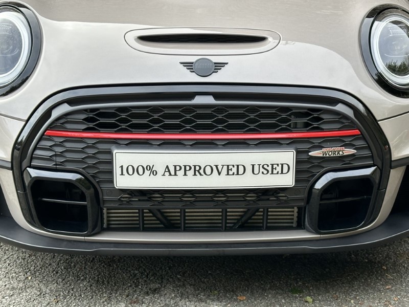 2025 (25) MINI CONVERTIBLE 2.0 John Cooper Works 2dr Auto 4638724