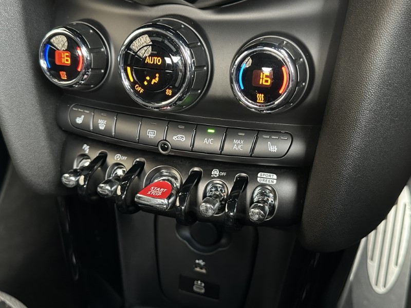 2025 (25) MINI CONVERTIBLE 2.0 John Cooper Works 2dr Auto 4638681