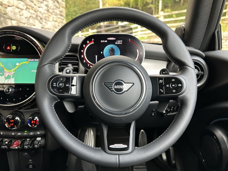 2025 (25) MINI CONVERTIBLE 2.0 John Cooper Works 2dr Auto 4638675