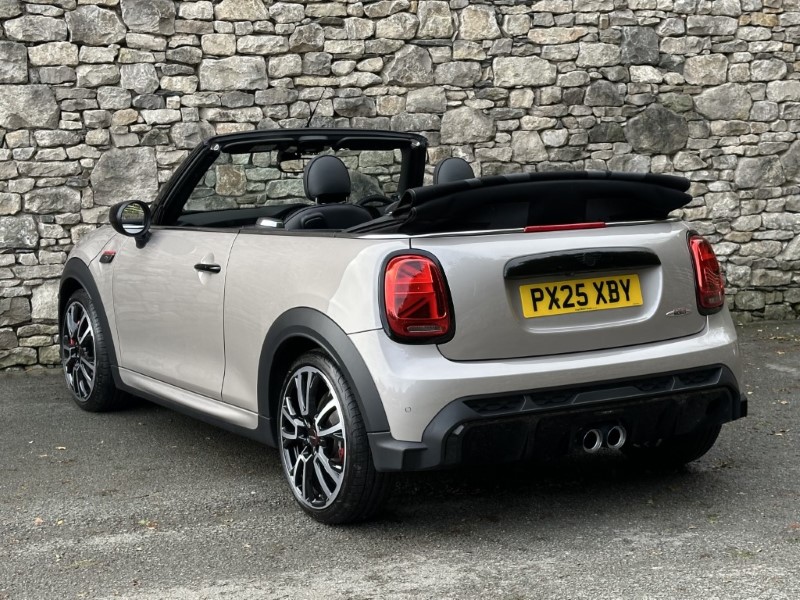 2025 (25) MINI CONVERTIBLE 2.0 John Cooper Works 2dr Auto