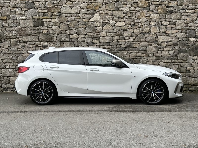 2023 (73) BMW 1 SERIES M135i xDrive 5dr  4647373