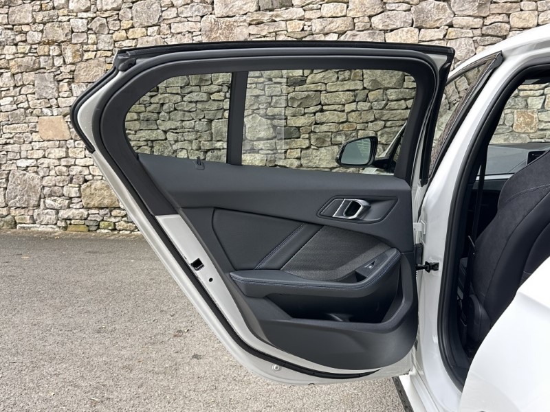 2023 (73) BMW 1 SERIES M135i xDrive 5dr  4647418