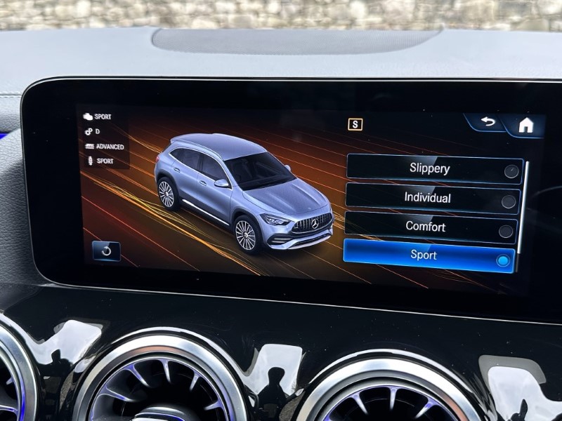 2023 (72) MERCEDES-BENZ GLA AMG 35 4Matic Premium Plus 5dr Auto 4649700