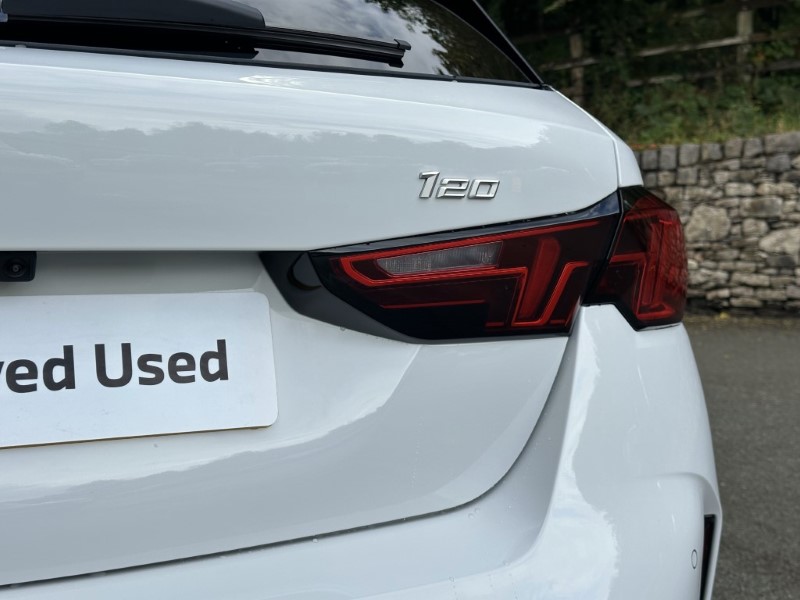 2025 (75) BMW 1 SERIES 120 M Sport 5dr  4643971