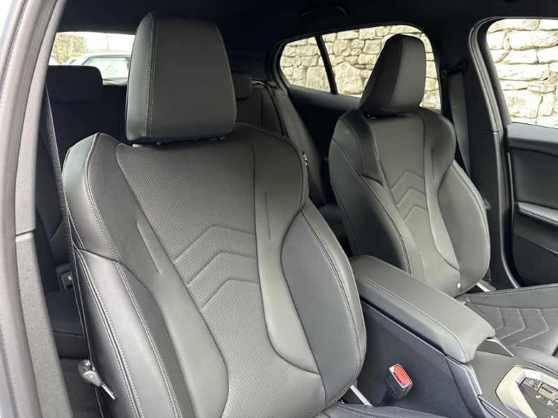 2025 (75) BMW 1 SERIES 120 M Sport 5dr  4643979