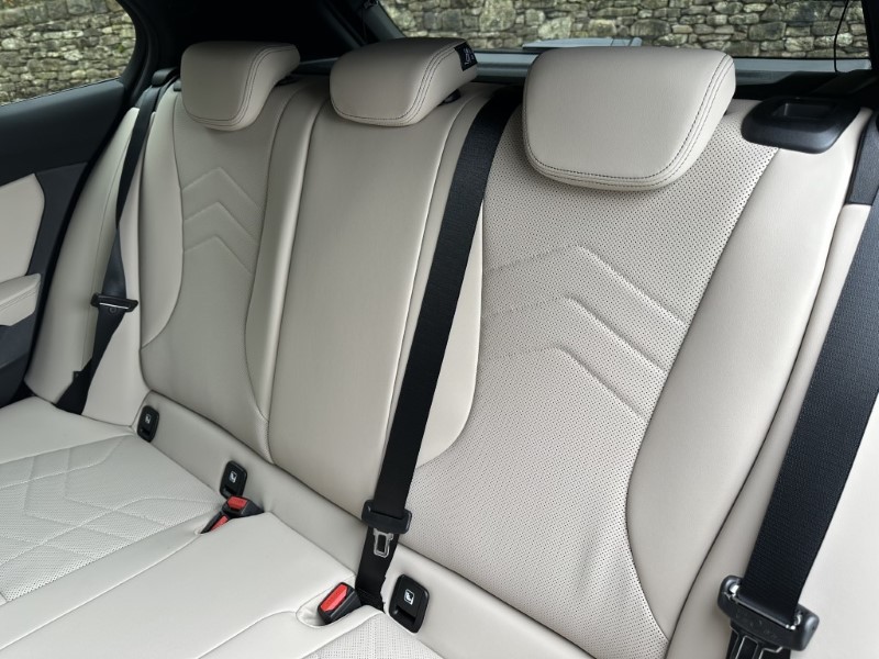 2025 (75) BMW 1 SERIES 120 M Sport 5dr 4644318