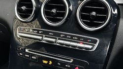 2018 (68) MERCEDES-BENZ GLC 250 4Matic Urban Edition 5dr 9G-Tronic 4652991