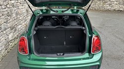 2020 (20) MINI HATCHBACK 1.5 Cooper Sport II 3dr 4679400