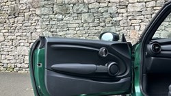 2020 (20) MINI HATCHBACK 1.5 Cooper Sport II 3dr 4679457