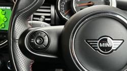 2020 (20) MINI HATCHBACK 1.5 Cooper Sport II 3dr 4679421