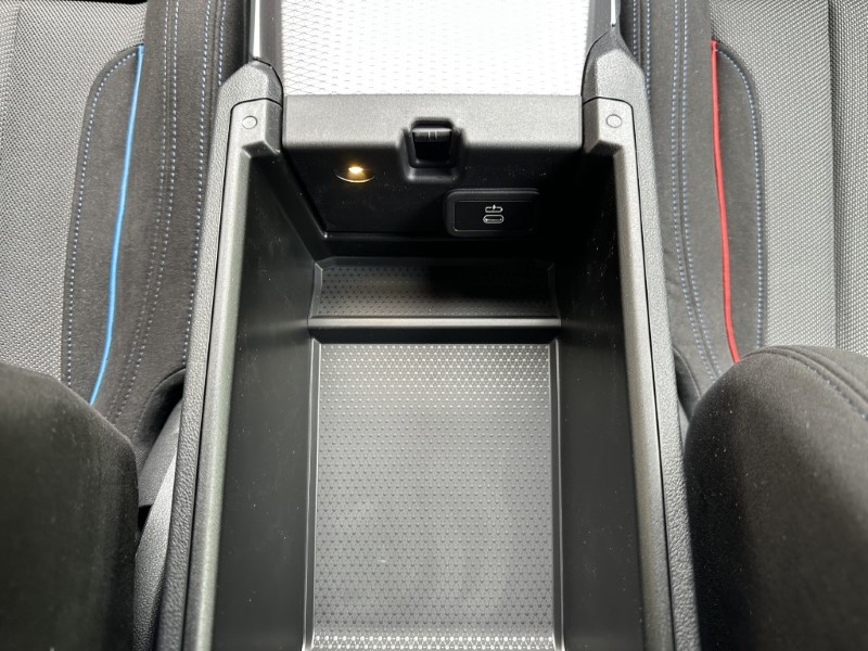 2025 (75) BMW I4 250kW eDrive40 M Sport 83.9kWh 5dr Auto 4641414