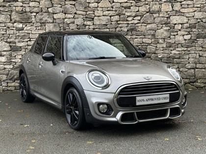 2019 (68) MINI HATCHBACK 1.5 Cooper Sport II 5dr