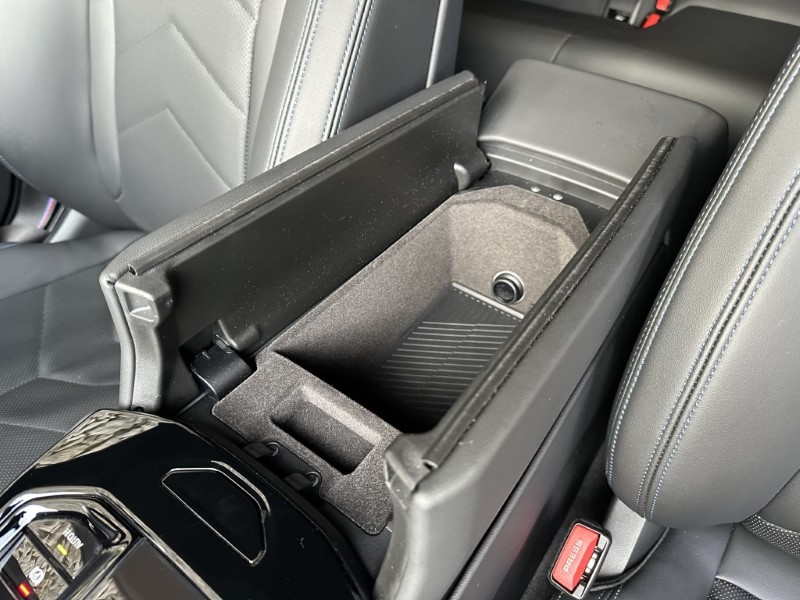 2025 (25) BMW I5 250kW eDrive40 M Sport Pro Touring  4696641