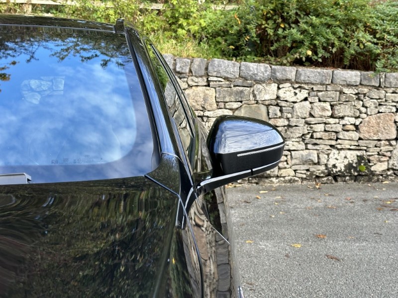 2025 (25) BMW I5 250kW eDrive40 M Sport Pro Touring  4696657