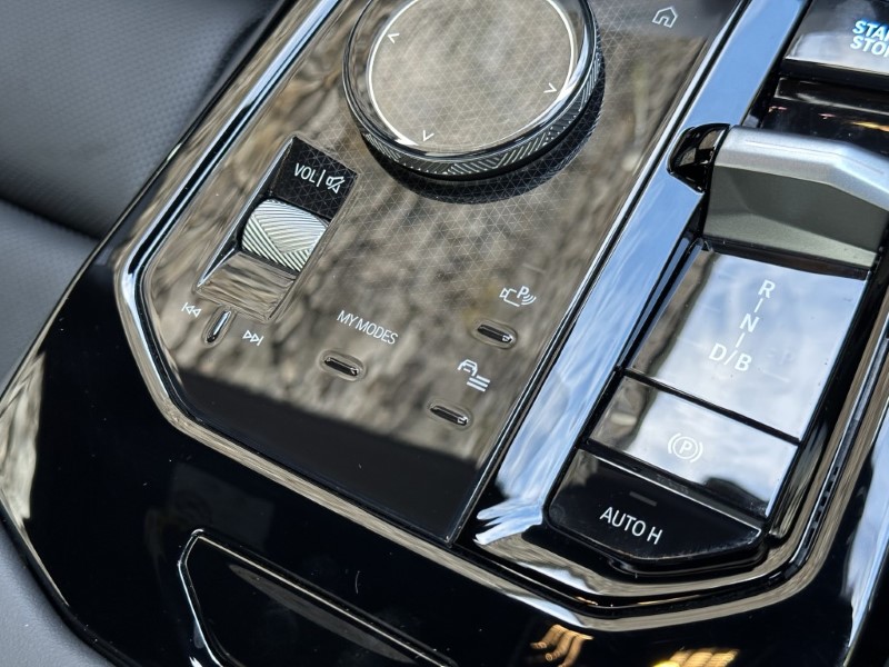 2025 (25) BMW I5 250kW eDrive40 M Sport Pro Touring  4696625