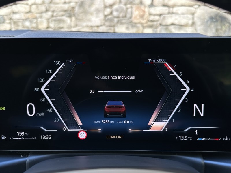 2025 (25) BMW 3 SERIES 320i M Sport 4dr Saloon  4693652