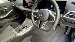 2025 (25) BMW 3 SERIES 320i M Sport 4dr Saloon 4693617