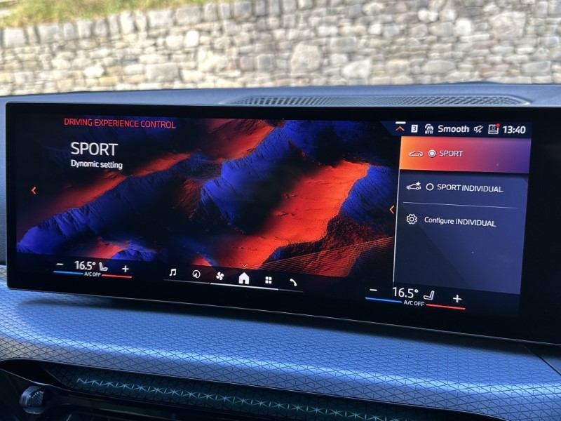 2025 (25) BMW 3 SERIES 320i M Sport 4dr Saloon  4693666