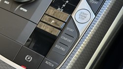 2025 (25) BMW 3 SERIES 320i M Sport 4dr Saloon 4693630