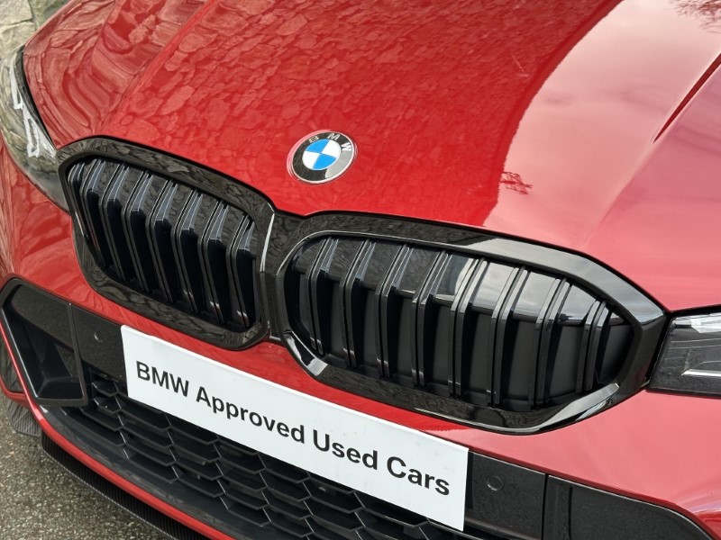 2025 (25) BMW 3 SERIES 320i M Sport 4dr Saloon  4804558