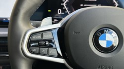 2025 (25) BMW 3 SERIES 320i M Sport 4dr Saloon 4693639